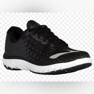 Brooks PureFlow 5 Women’s Size 9.5 Black